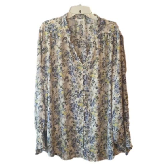 Maurices Tops - Floral button up blouse 3X